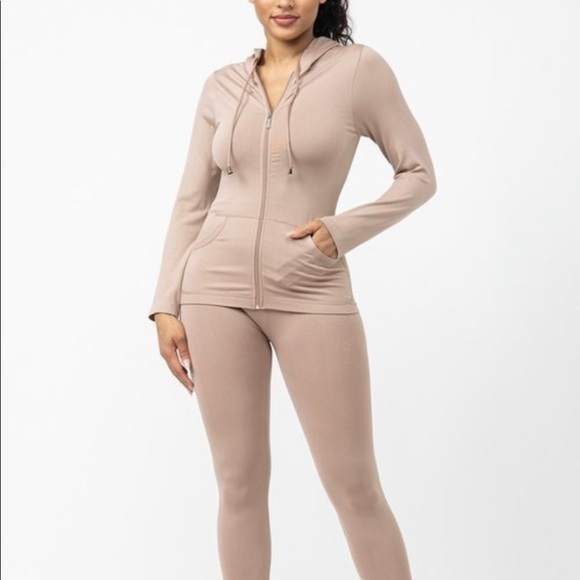 NEW FALL TRENDY ZIP UP MOCHA TWO PIECE ACTIVE HOODIE LEGGING SET - Picture 4 of 4